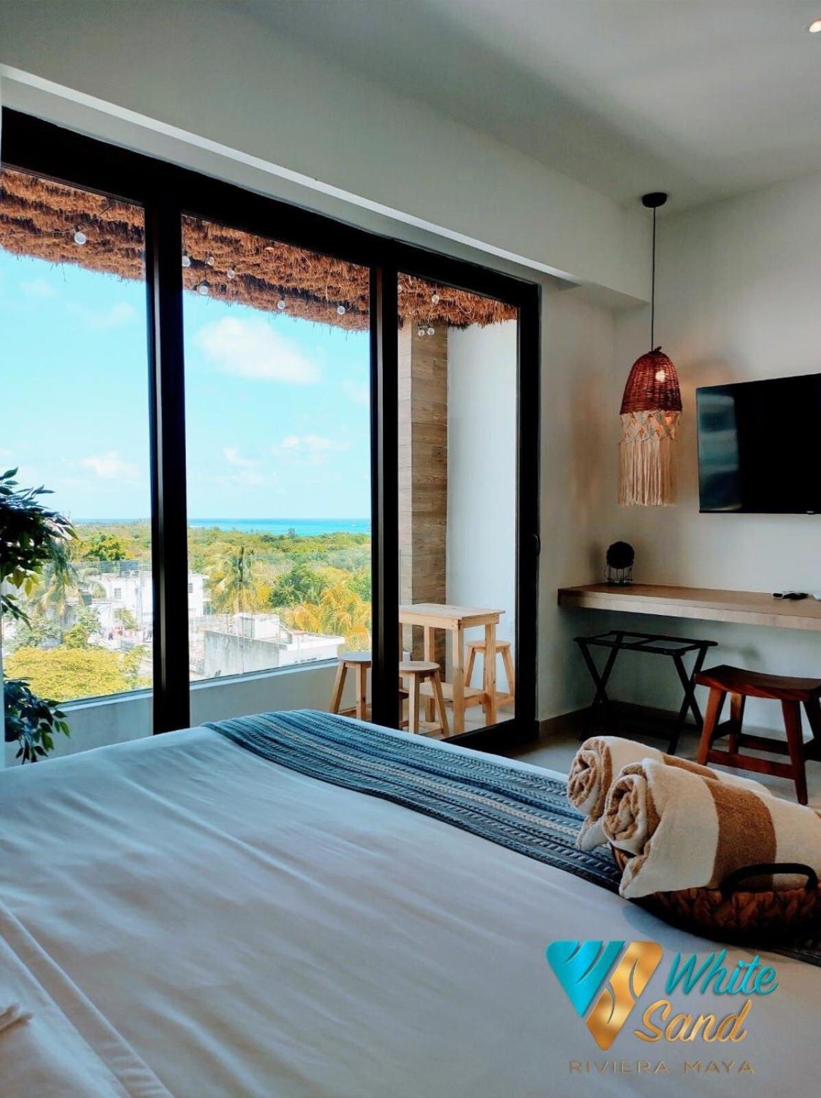 5th Ave Ocean View W Rooftop Pool Blanko Living * Playa del Carmen